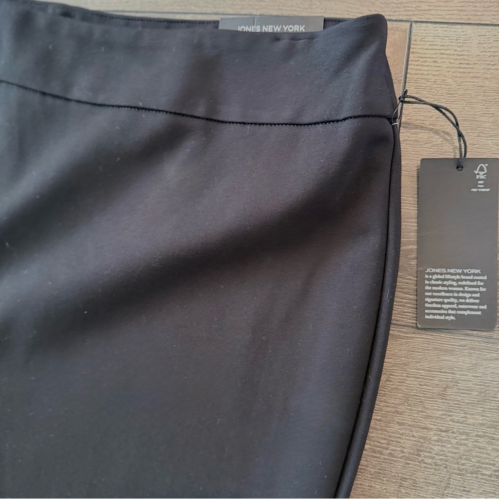 Jones New York Black Pull On Trousers 3X - Picture 3 of 9